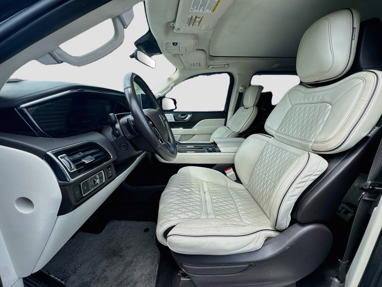Used 2022 Lincoln Navigator Black Label AWD/4WD image 22