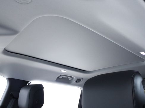 New 2026 Land Rover Defender 130 S image 27