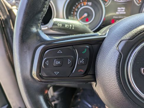 Used 2019 Jeep Wrangler Unlimited Sport S AWD/4WD image 17