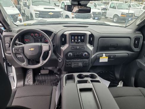 Used 2024 Chevrolet Silverado 2500 W/T w/ WT Convenience Package RWD image 19