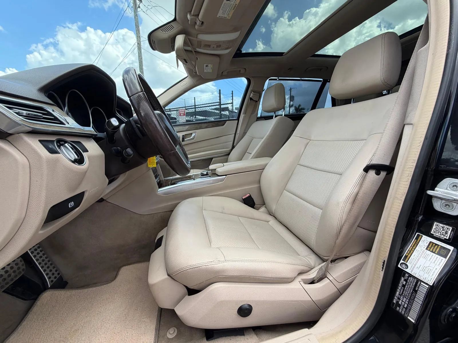 Used 2016 Mercedes-Benz E 350 4MATIC Wagon w/ Premium Package image 12
