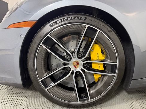 Certified 2026 Porsche 911 Carrera 4S AWD/4WD image 11