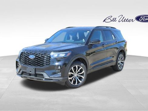 New 2026 Ford Explorer ST-Line RWD image 1