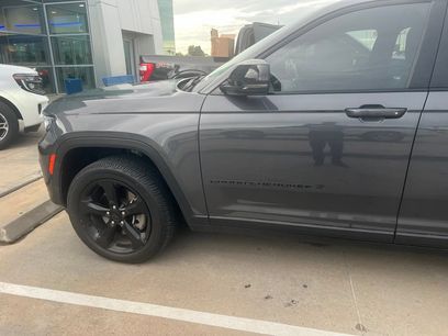 Used 2021 Jeep Grand Cherokee L Laredo