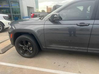 Used 2021 Jeep Grand Cherokee L Laredo AWD/4WD video 1