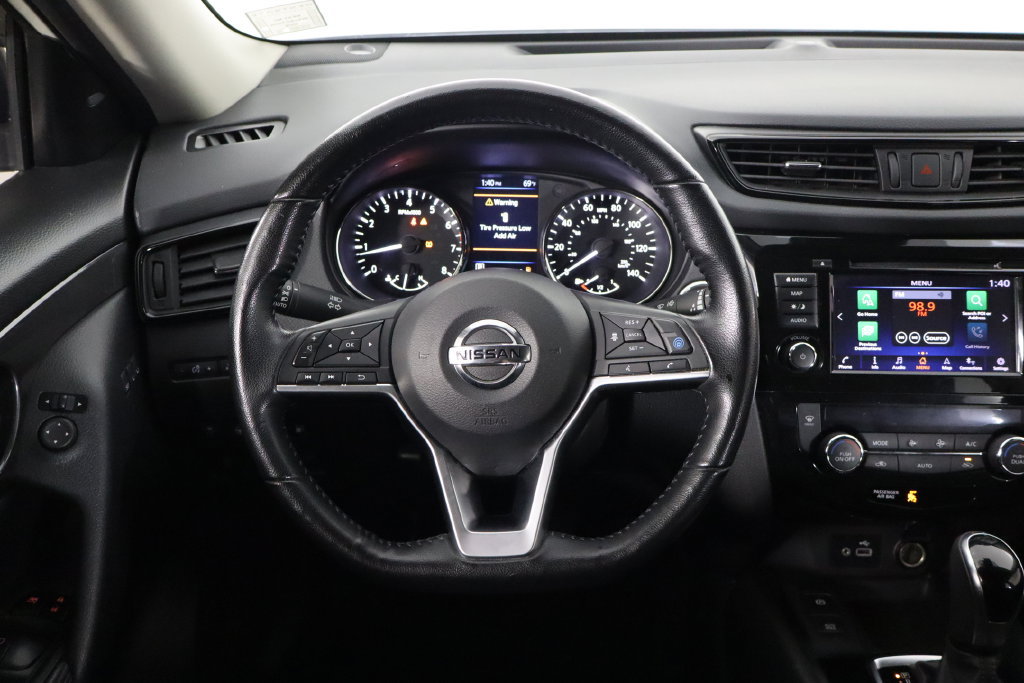 Used 2020 Nissan Rogue SV w/ Premium Package FWD image 7