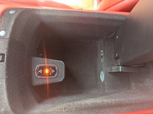 Used 2018 Rolls-Royce Dawn RWD image 36