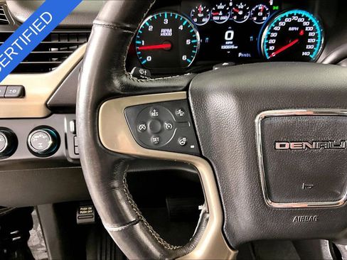 Used 2019 GMC Yukon Denali w/ Denali Ultimate Package image 10