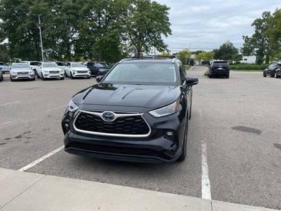 Used 2022 Toyota Highlander XLE