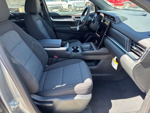 New 2026 GMC Terrain Elevation image 49