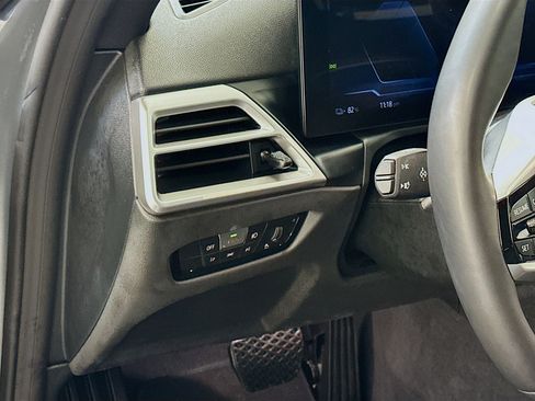 Used 2025 BMW i4 xDrive40i w/ Parking Assistance Package image 17