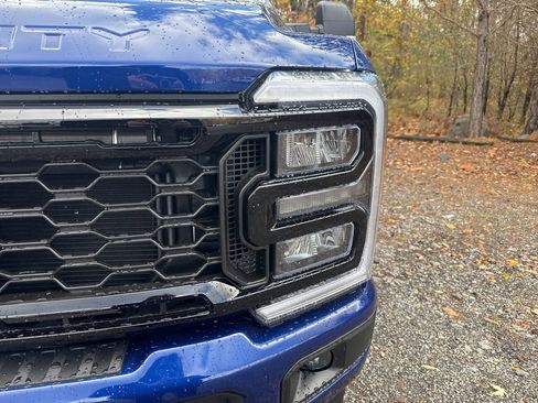 New 2026 Ford F250 XLT w/ XLT Premium Package image 3