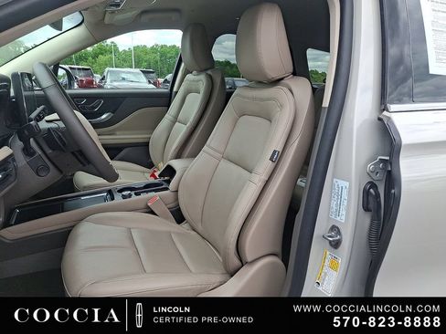 Certified 2023 Lincoln Corsair AWD w/ Equipment Group 101A image 13