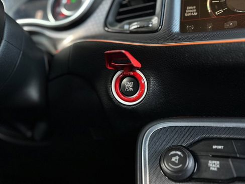 Used 2015 Dodge Challenger SXT Plus w/ Premium Sound Group image 11