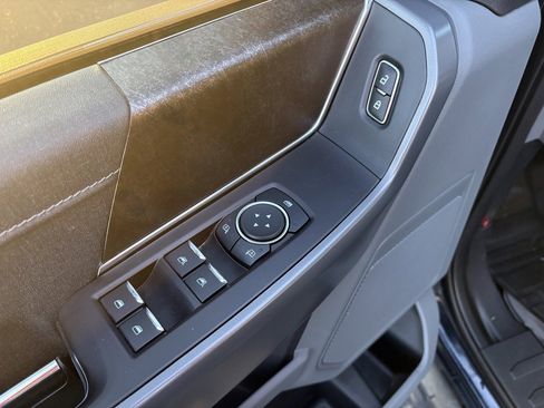 Certified 2022 Ford F150 Lightning XLT image 17