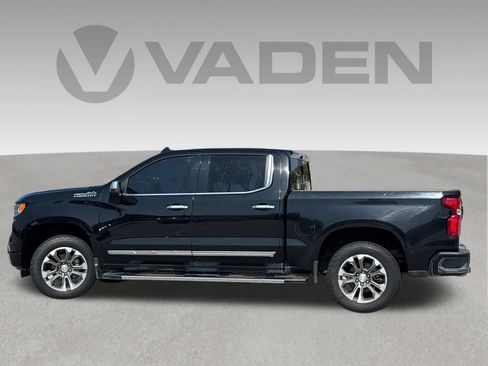 Used 2024 Chevrolet Silverado 1500 High Country AWD/4WD image 15
