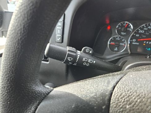 Used 2024 Chevrolet Express 2500 w/ Driver Convenience Package RWD image 16