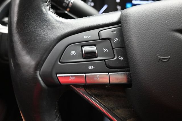 Used 2022 Cadillac XT6 Premium Luxury FWD image 12