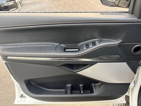 New 2026 Lincoln Navigator L Black Label image 11