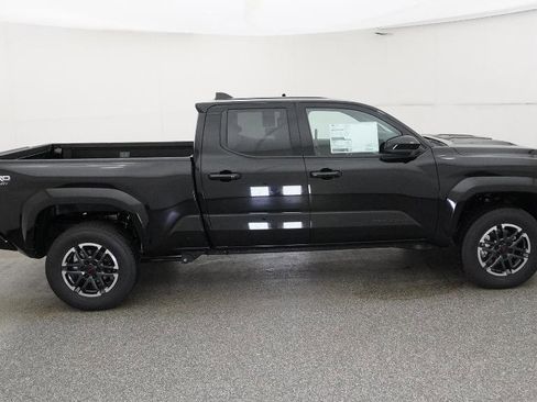 New 2026 Toyota Tacoma TRD Sport image 25