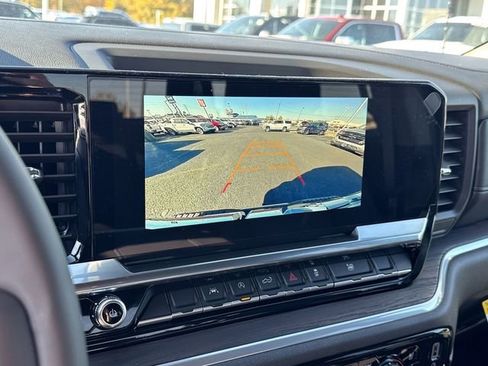 New 2026 GMC Sierra 1500 SLT w/ SLT Premium Package AWD/4WD image 18