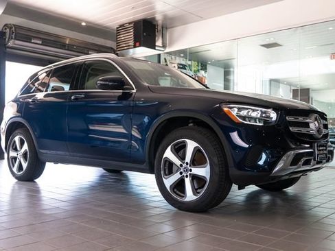 Certified 2022 Mercedes-Benz GLC 300 4MATIC image 1
