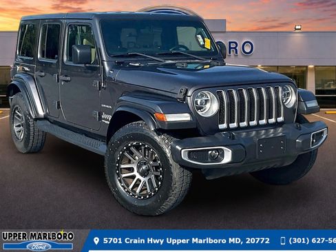 Used 2018 Jeep Wrangler Unlimited Sahara AWD/4WD image 1