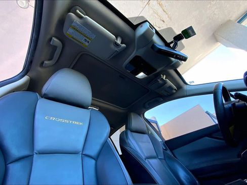 Used 2021 Subaru Crosstrek 2.5i Sport w/ Moonroof Package image 13