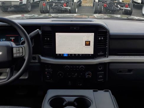 New 2026 Ford F250 XLT w/ XLT Premium Package image 24