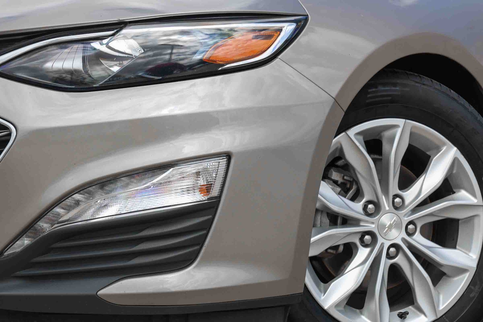 Used 2024 Chevrolet Malibu LT FWD image 11