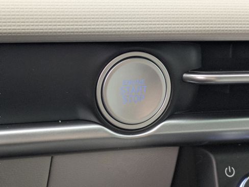 New 2026 Hyundai Tucson SE image 36