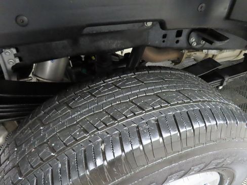 Used 2024 Ford F350 XLT image 30