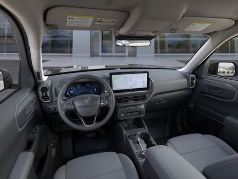 New 2025 Ford Bronco Sport Badlands image 9