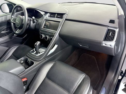 Used 2020 Jaguar E-PACE SE AWD/4WD image 17