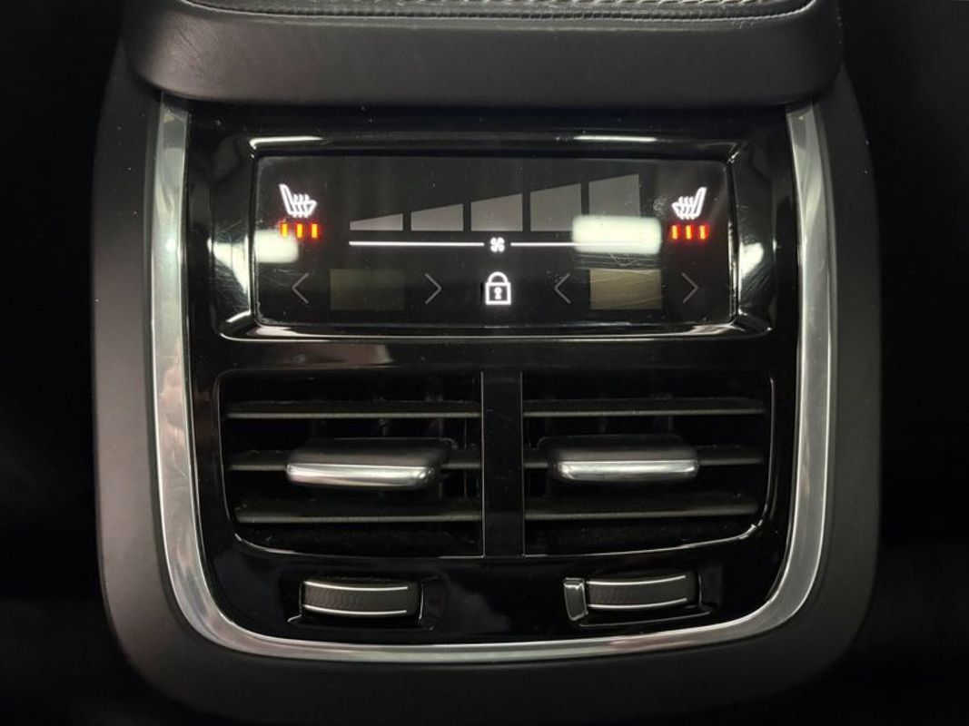 Used 2019 Volvo XC90 T6 R-Design AWD/4WD image 14