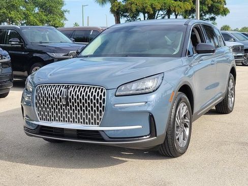 Certified 2023 Lincoln Corsair FWD image 3