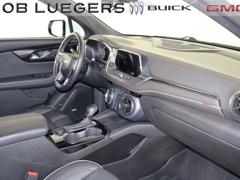 Certified 2022 Chevrolet Blazer Premier w/ Enhanced Convenience Package image 23