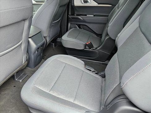 New 2026 Ford Explorer Active RWD image 16