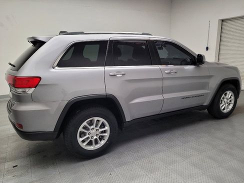 Used 2019 Jeep Grand Cherokee Laredo image 10