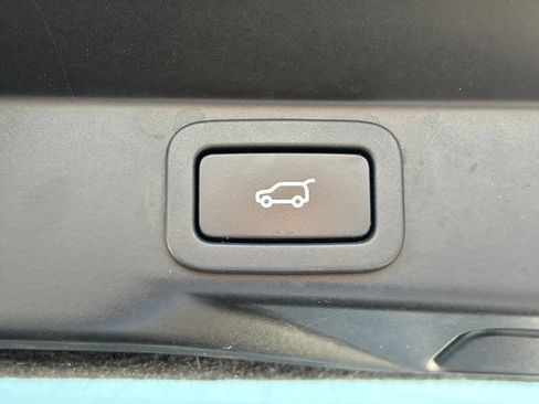 Used 2016 Land Rover Range Rover Sport HSE AWD/4WD image 11