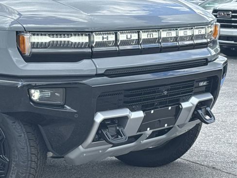 New 2025 GMC Hummer EV 2X image 34