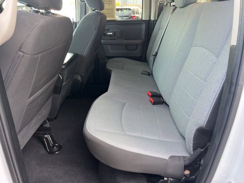 Used 2024 RAM 1500 Classic SLT image 17