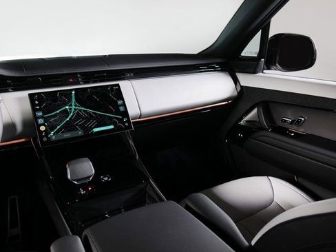 New 2026 Land Rover Range Rover Sport Dynamic SE AWD/4WD image 16