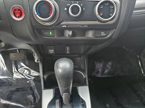 Used 2020 Honda Fit EX-L image 12