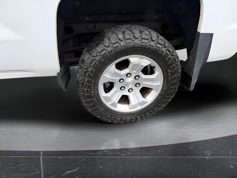 Used 2017 Chevrolet Silverado 1500 LT w/ All Star Edition image 12
