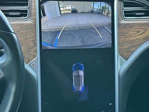 Used 2017 Tesla Model S 75 RWD image 22