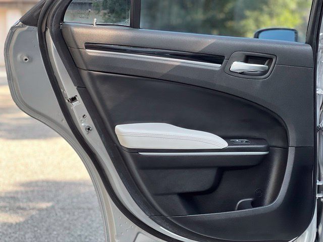 Used 2021 Chrysler 300 S w/ S Model Appearance Package RWD image 14