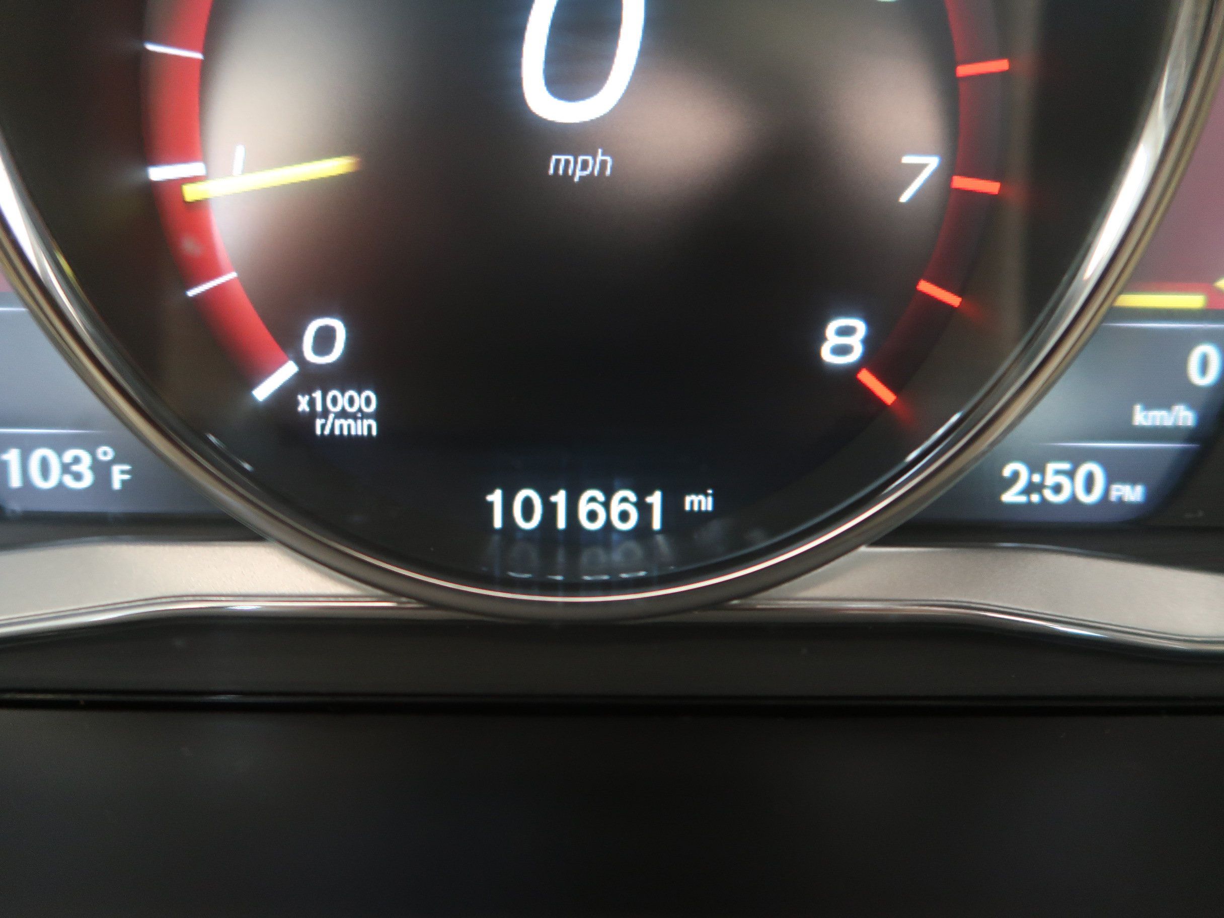 Used 2015 Volvo XC60 T5 Premier w/ Proximity Package FWD image 23