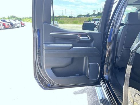 Used 2023 GMC Sierra 1500 SLT w/ SLT Premium Package AWD/4WD image 20