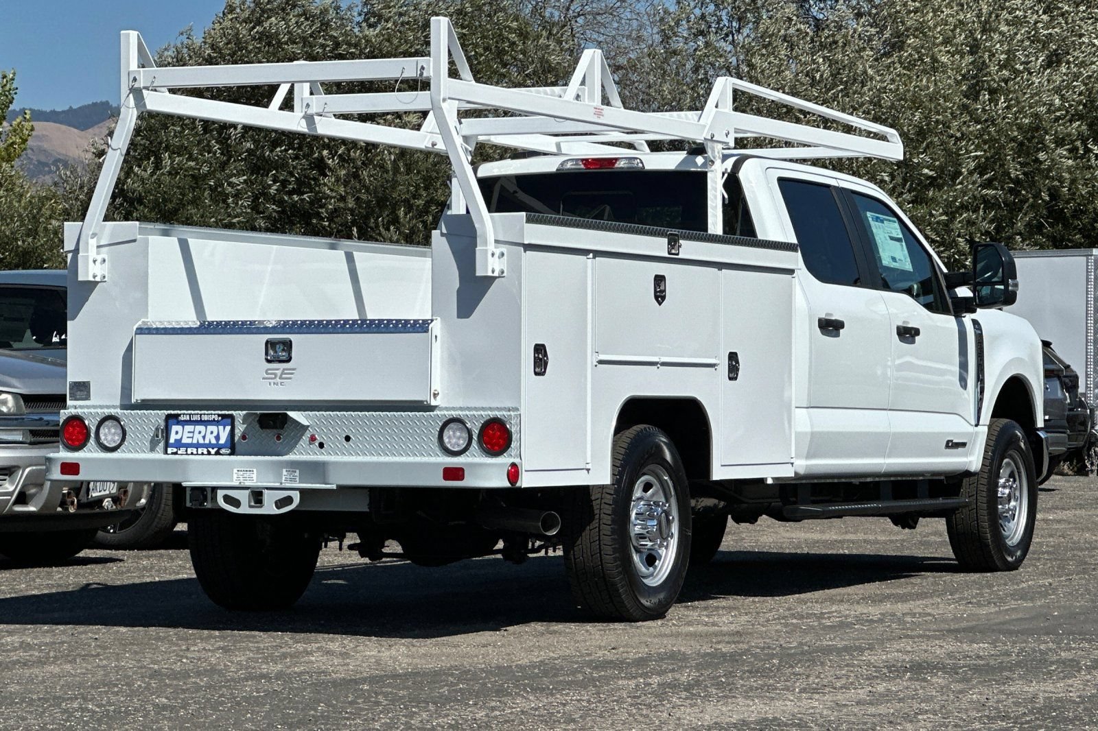 New 2025 Ford F350 XL w/ XL Chrome Package AWD/4WD image 3